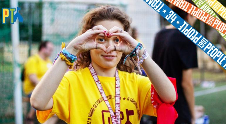 Ismerkedés a focipályán