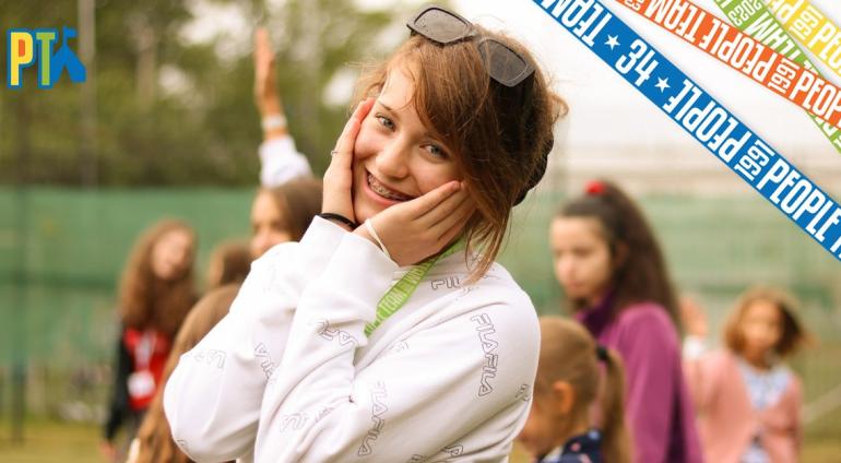 Redőny, fakanál, reflektor