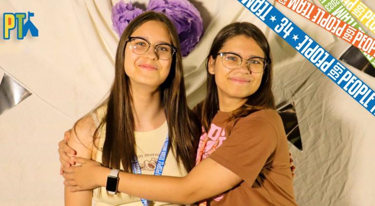 Táborozástól a könyvírásig